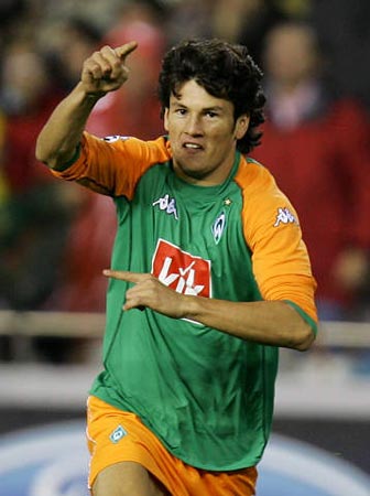 包含瓦伦西亚内部会议纪要流出：冲刺阶段强势反弹，NBA季后赛使命明确，心理建设被强调的词条-爱游戏